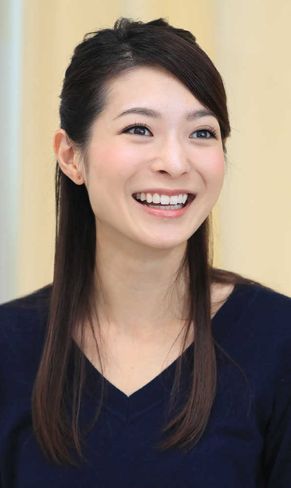 住田紗里 1994年 是一位日本女性播報員 目前所屬電視台